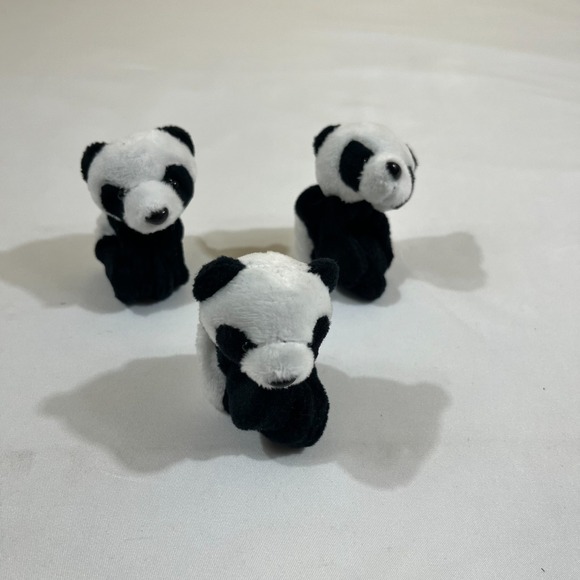 The Unbranded Brand Other - 3pc Magnetic Panda Plush Lot Small Kawaii Hugging Stuffed Animal Magnet Toy Set
